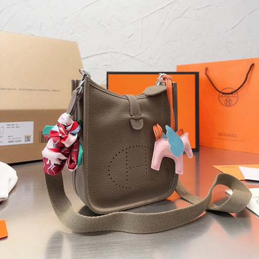 Mini evelyne crossbody bag