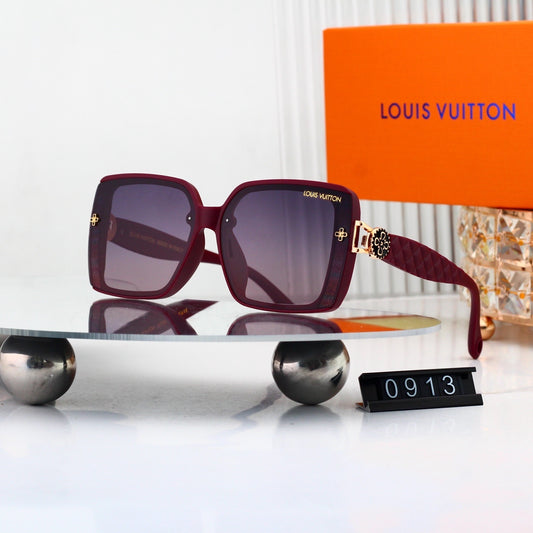 Oversized Sunglasses with Patterned Temples 0913