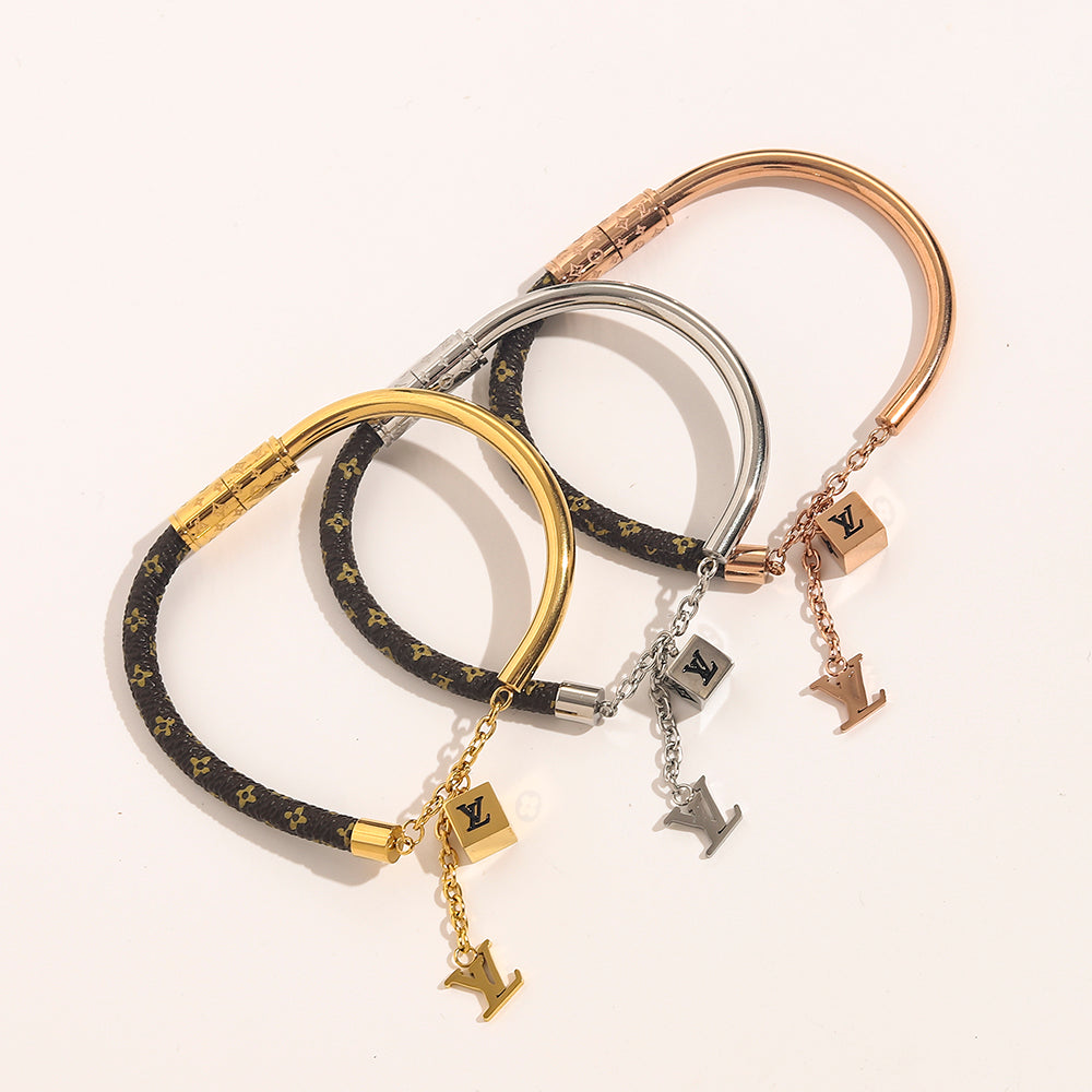 Classic Leather Patchwork Magnetic Bracelet