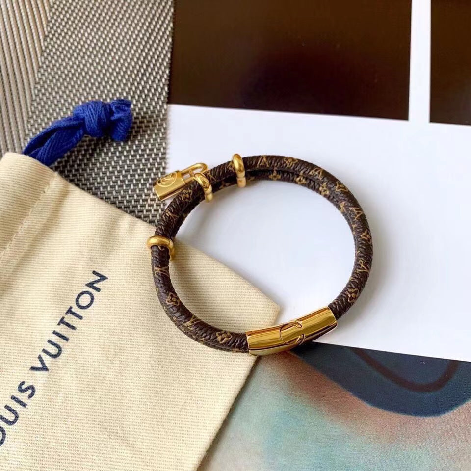 Double Ring Lock Scalp Bracelet