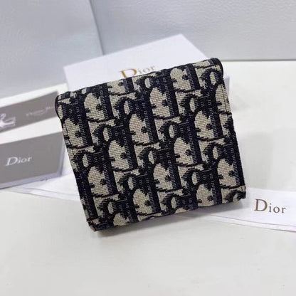 Oblique Saddle Wallet