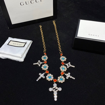 Noble Colored Diamond Necklace