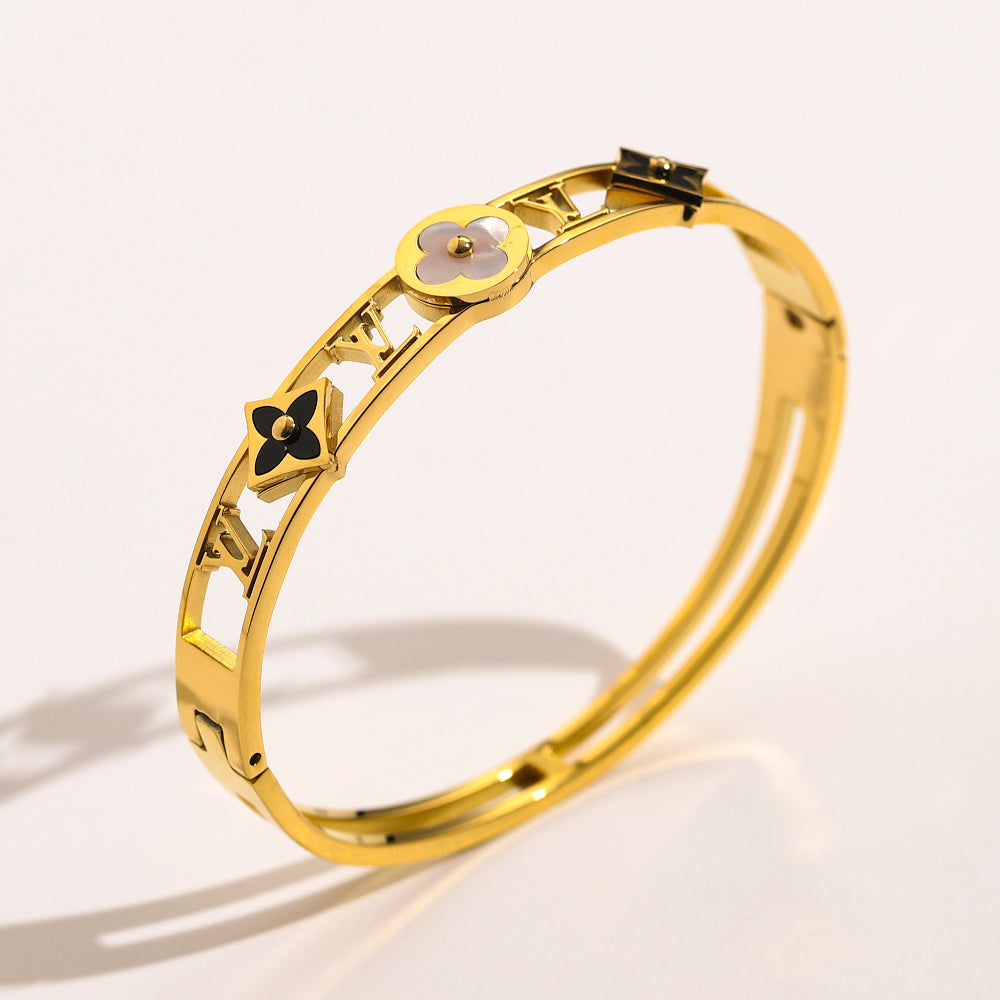 Four Leaf Clover Openwork Bracelet